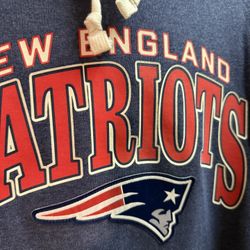 New England Patriots NFL Team Apparel Hoodie.  Brand new with tags size XL 🔥