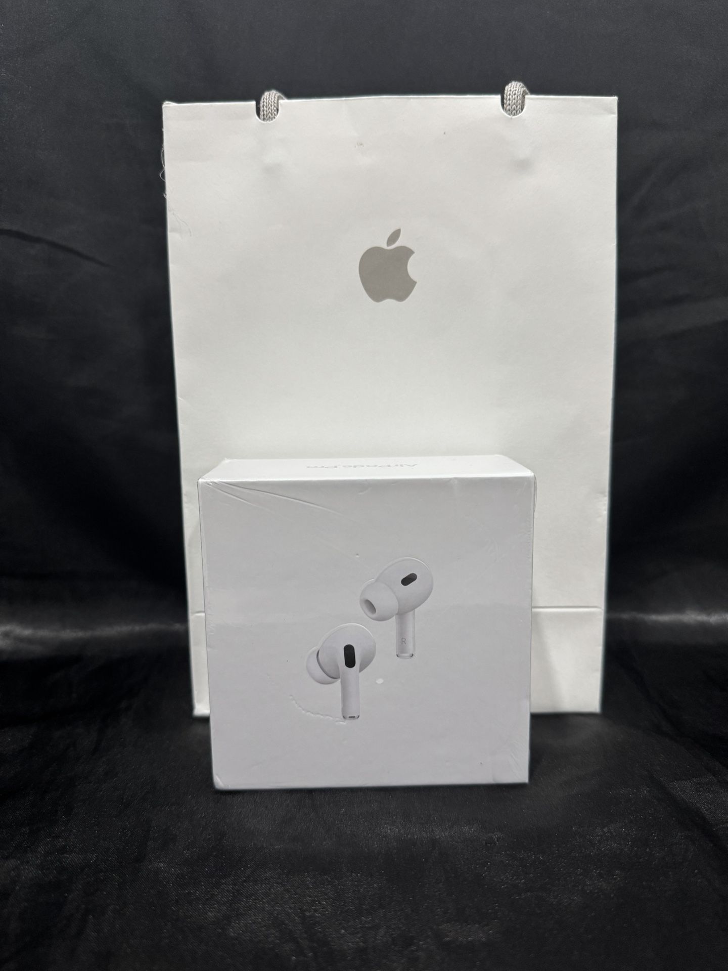 Apple AirPods Pro Gen 2
