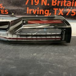 CADILLAC ESCALADE 2021-2024 RH TAILLIGHT OEM 