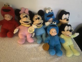 Madame Alexander Disney Babies 7  (VERY RARE) “The Peekaboos” 