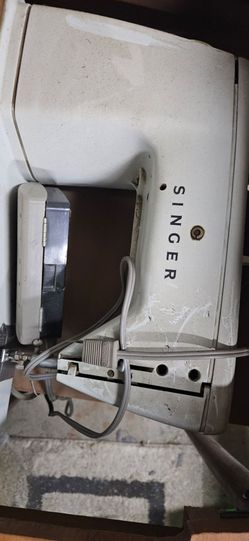 Singer sewing machine