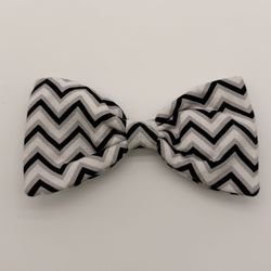 Black and White Dog Bow Tie - Size Large 