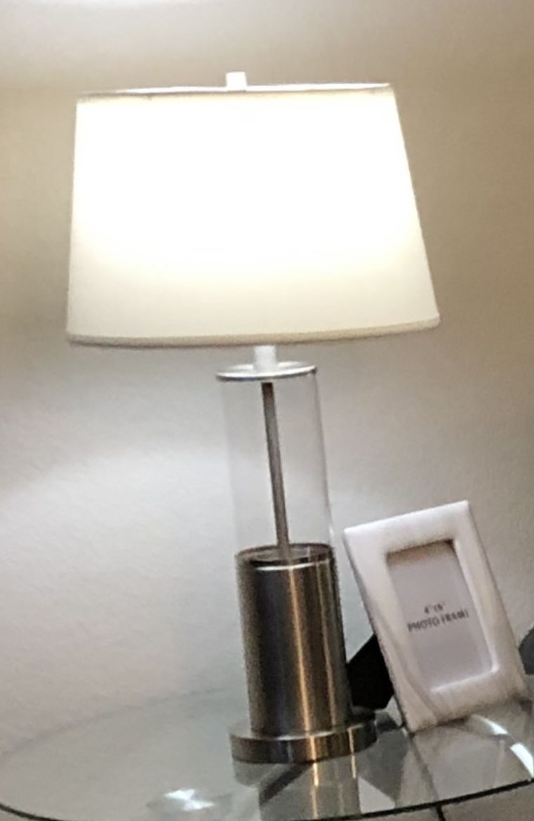 2 Lamps