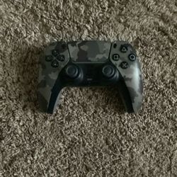 Camouflage PS5 Controller