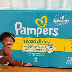 Pampers Diapers size 3 (136 Count)