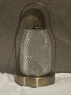 Antique-Style Gold & Crystal LED Handheld Lantern – Battery Operated