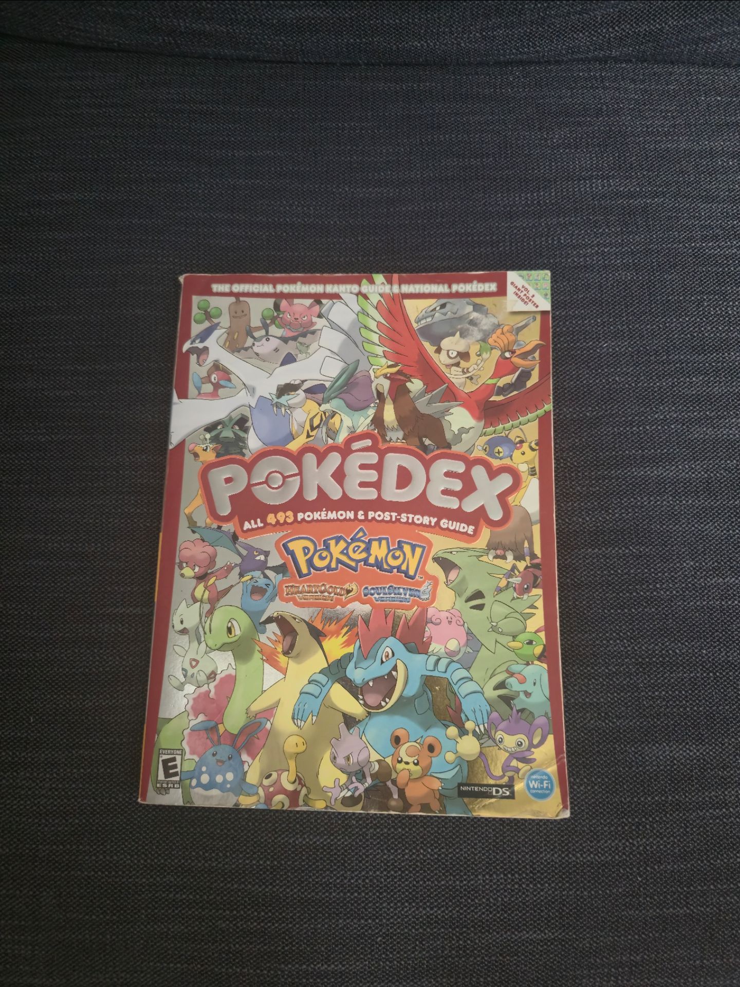 Pokemon Heartgold Soulsilver guide book