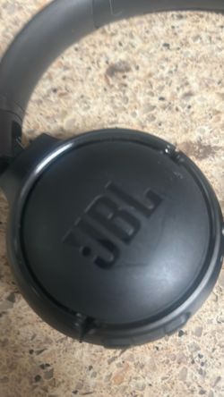 JBL Headphones Bluetooth