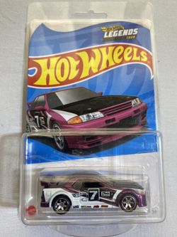 Hot Wheels Legends Tour Nissan Skyline R32