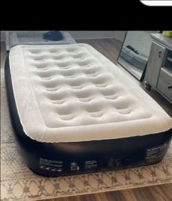 Twin Air Matress Olarhike w Waterproof Bag for Storage