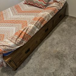 Twin Bed Set, 3 drawer dresser and desk