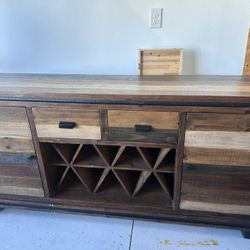 Wood wine and storage 