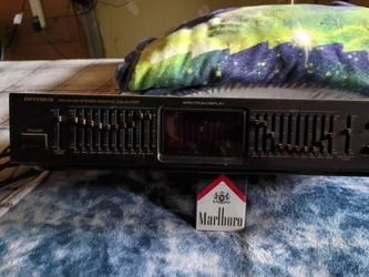 Optimus 31-2030 10-band stereo graphic equalizer
