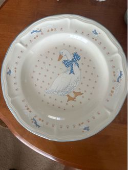 3 vintage plates