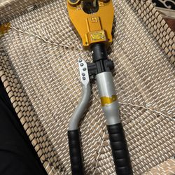 Hydraulic Crimp Tool HC136