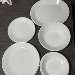 Corelle Vitrelle Embossed Faenza Dinnerware
