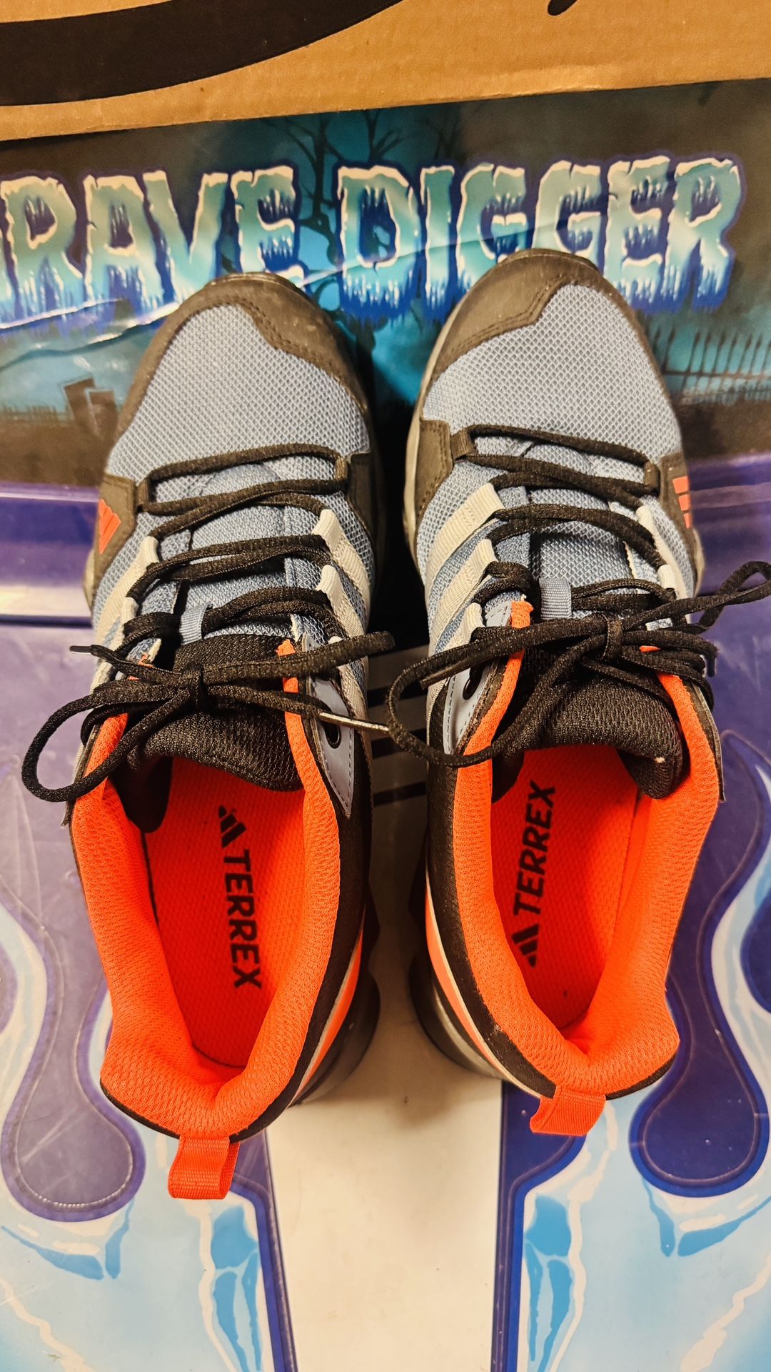 Size 6.5 Boys Shoes $30