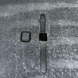 Apple Watch SE (40mm -GPS)