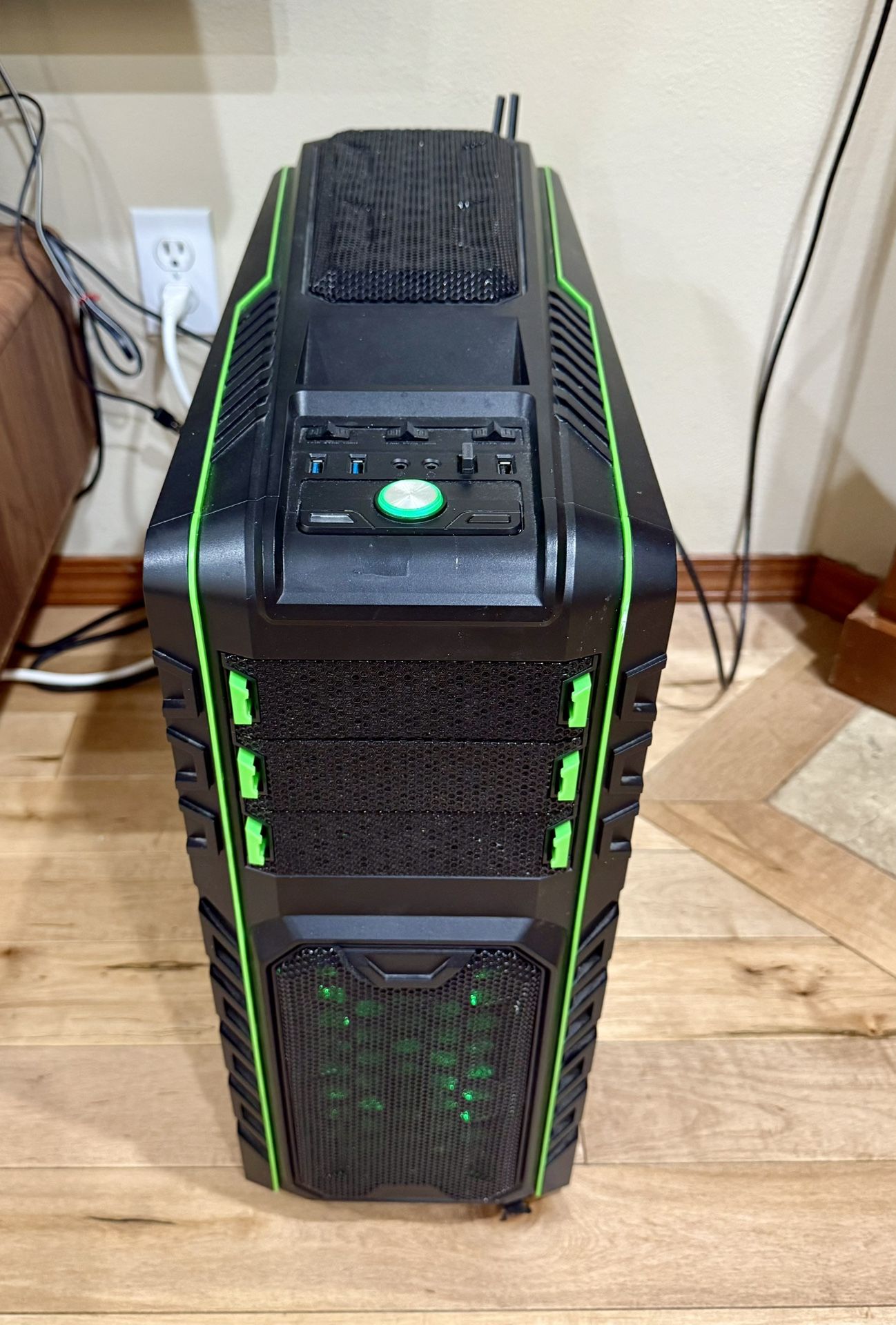 Custom Gaming PC Intel i5-9400F, Zotac RTX-2070 Super, 16GB Ram Win 11
