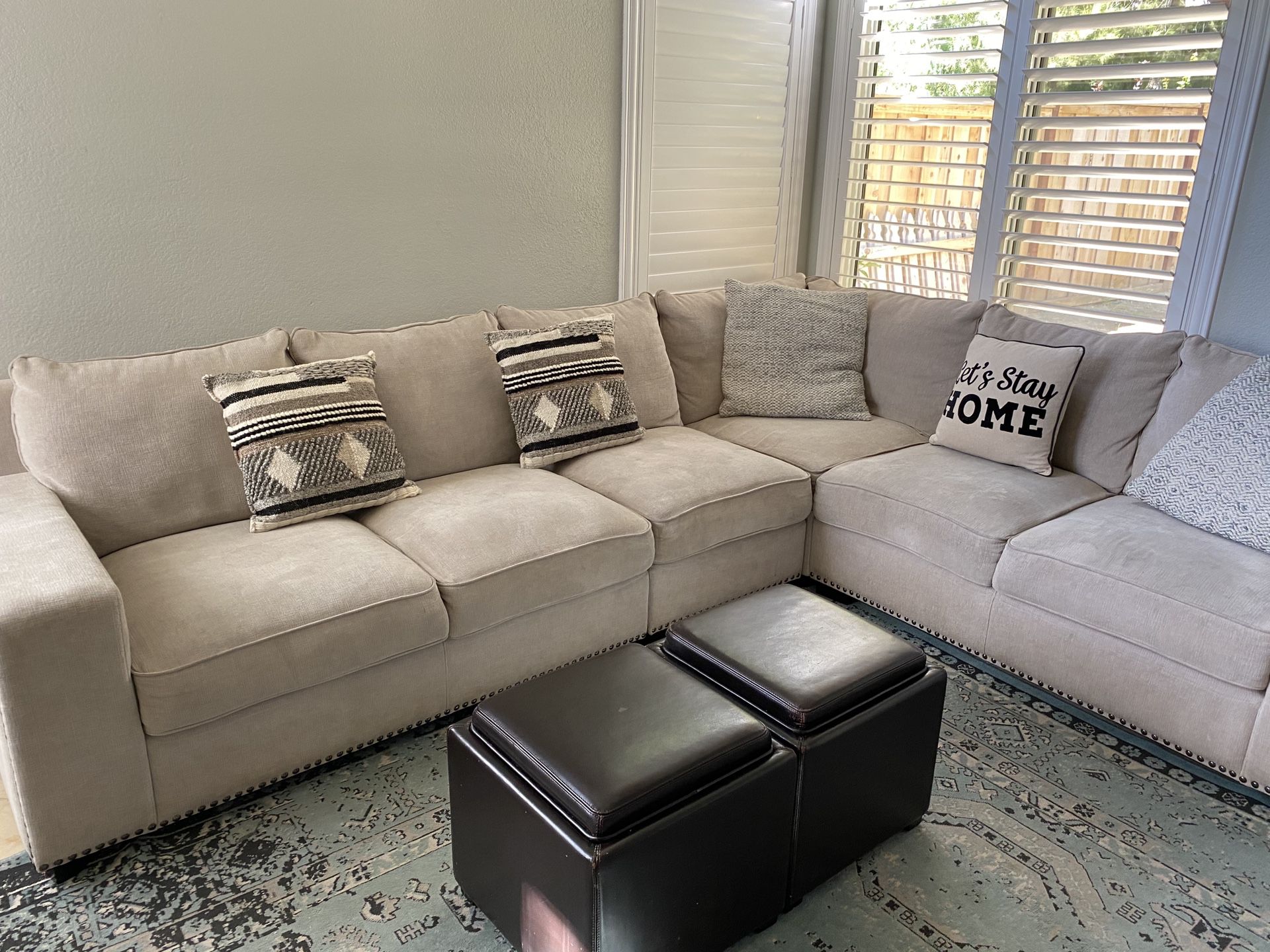 Sectional Living room set