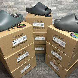 Adidas Yeezy Slides 