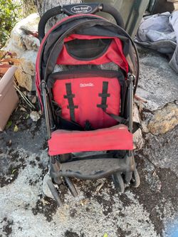 Kolcraft Stroller With  Cloud Plus Basket 