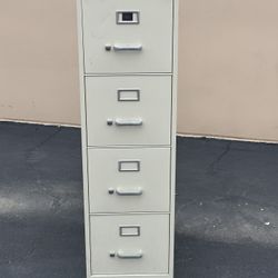 Filing Cabinet With Key 