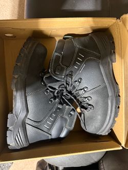 Avenger Women work boots