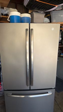 GE Refrigerator