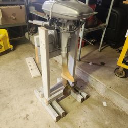 OB Vintage Champion Boat Motor