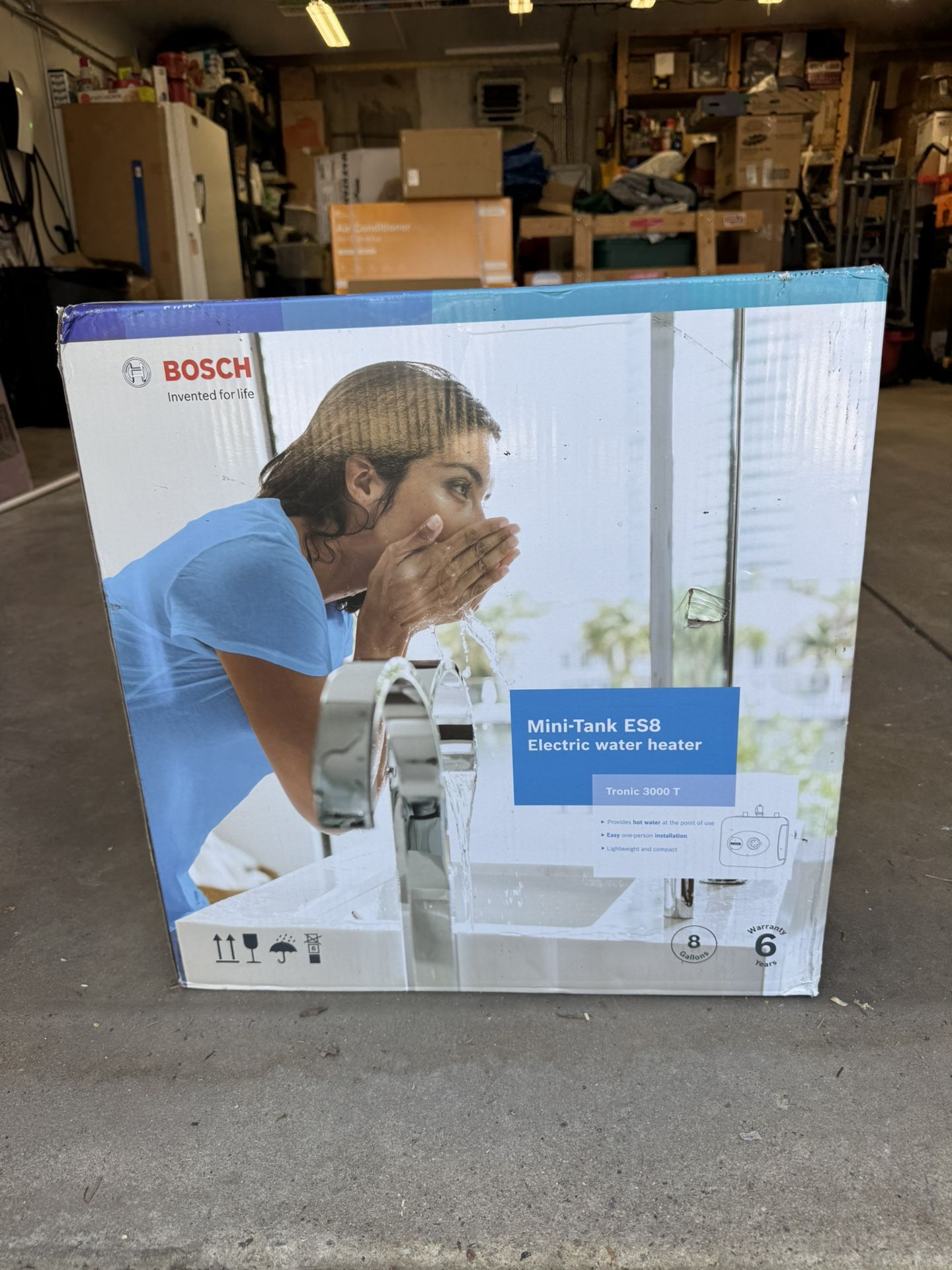 Bosch Electric Tank Water Heater 8-Gallon