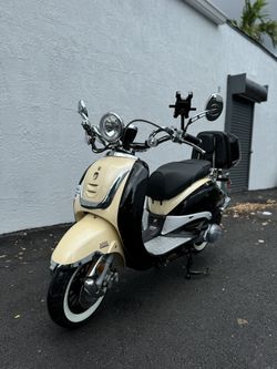 2025 Amigo iL Bello 150cc