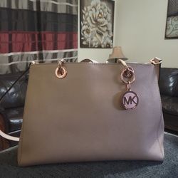 BONITA BOLSA MICHAEL KORS