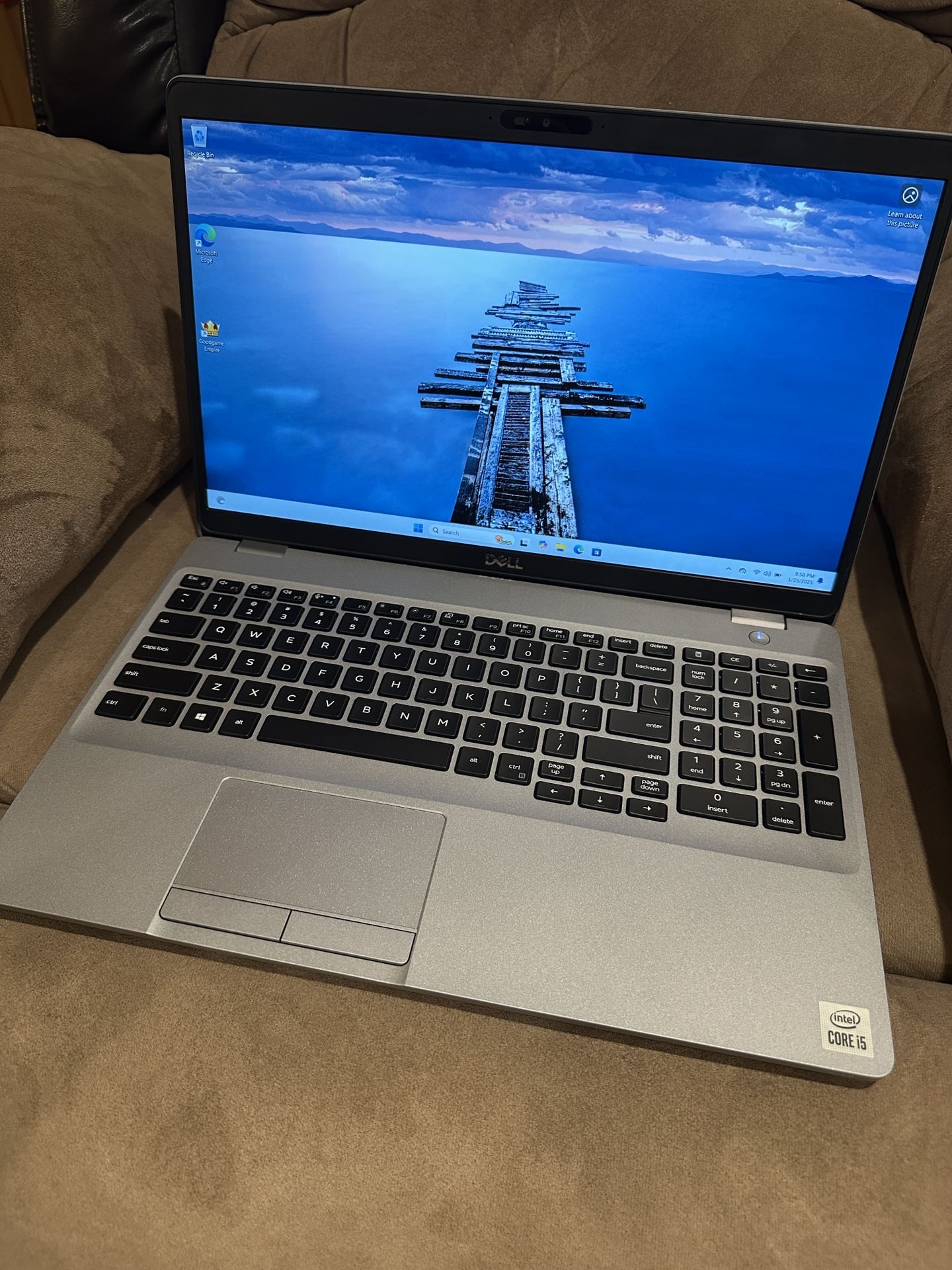 Dell Precision 3550 i5 10th gen with 16 Gb RAM and 512 Gb SSD *USB-C