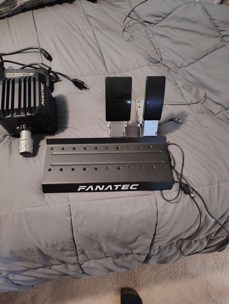 Fanatec CSL DD Bundle