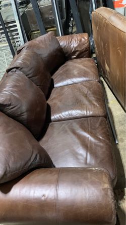 FREE LEATHER COUCH & Pull out bed Couch