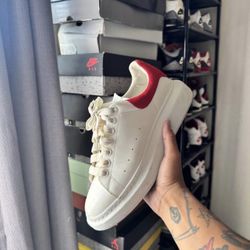 Alexander McQueen 
