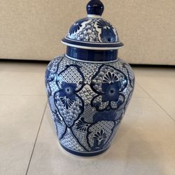 Ceramic Chinoiserie Ginger Jar With Lid