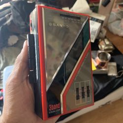 Sanyo Tape Player