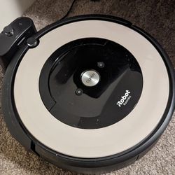 iRobot Roomba E5 Wifi Connected (5176)