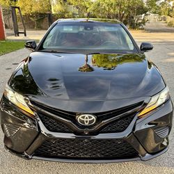 2018 Toyota Camry XSE