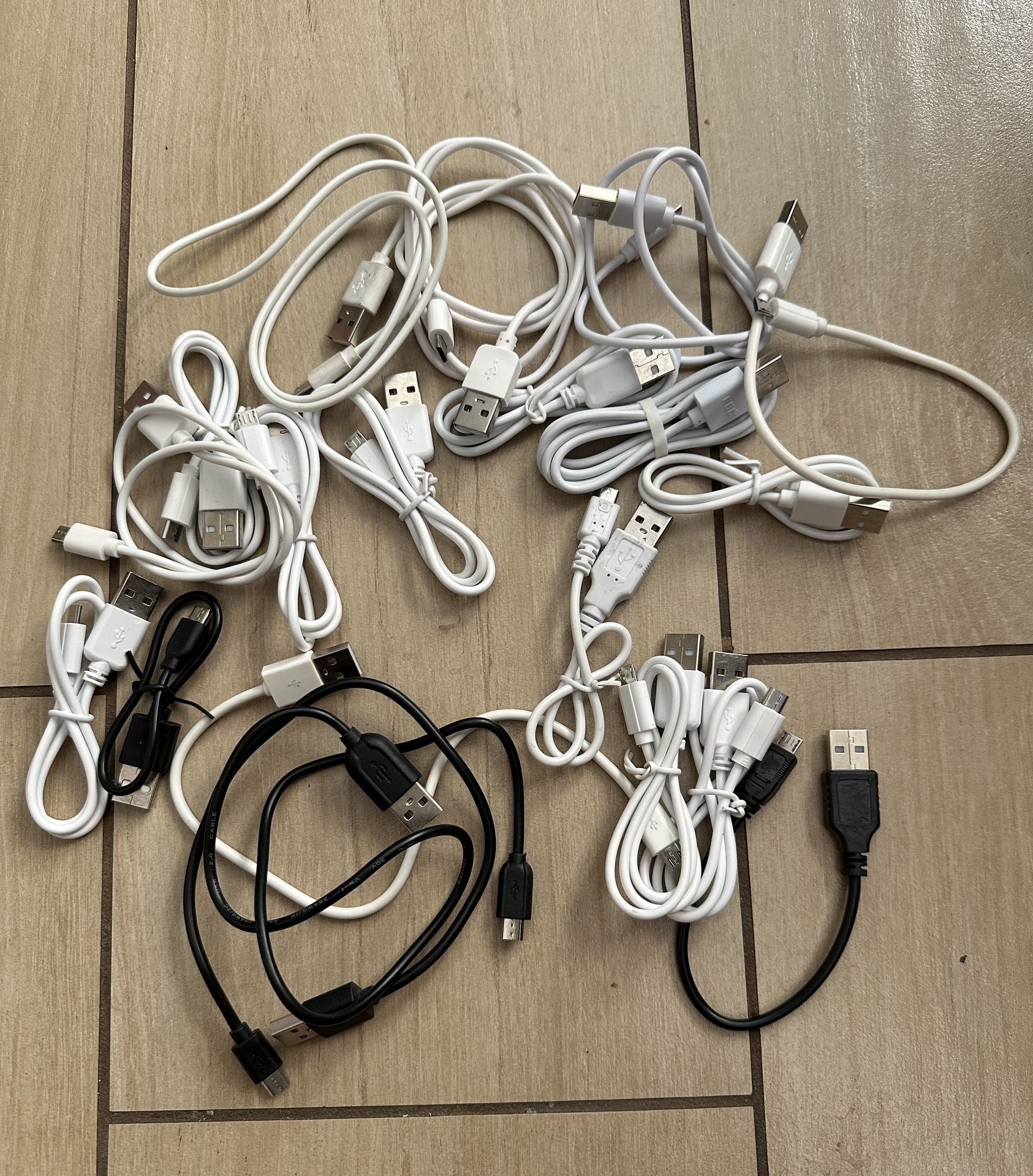 Lot of 20 USB-A to USB Micro Cables