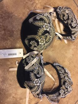 New with tags, prelude bra, 34 C