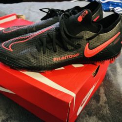 Nike Junior Phantom Cleats 