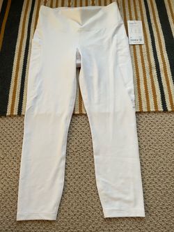 Athleta White Interval Stash 7/8 White Leggings New