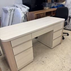 Beautiful 6-Drawer Curved Office Desk - Excellent Condition - 66” x 26” - Originally $1299