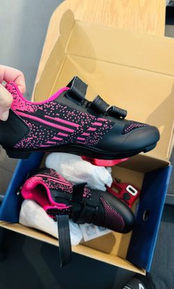 New in Box Peloton Shoes! 