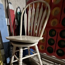 2 Windsor Back Swivel Counter Height Bar Stool Chairs