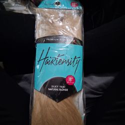 18" Clip in hair Extensions