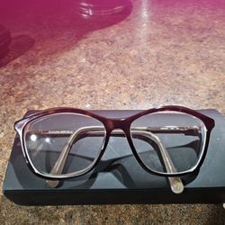 Woman Precrition Frame Bannana Republic 